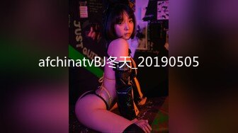 两对情侣酒店开房玩游戏输了就吃对方女友的鲍鱼最后竟然演变成了一场4P大混战2