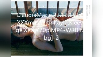 ClaudiaMarie.22.12.15.Fat.XXXmas.With.Kayla.Kleevage.XXX.720p.MP4-WRB[rarbg]-2