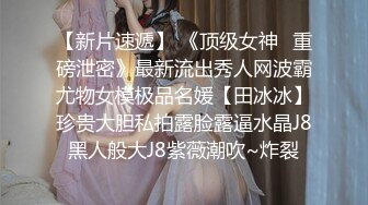   甜美妹子被大黑屌爆操，传教士一顿操，做完以后蛮享受的笑了