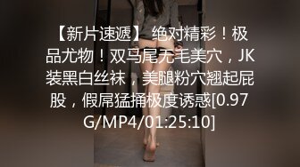 11-8利大无比探花约啪白皙美女，进门就笑呵呵，一指禅抠的淫水直流，多姿势暴操