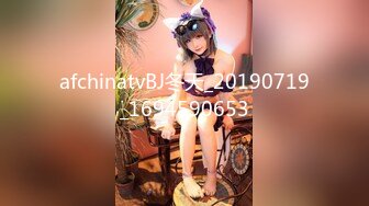 STP34403 OnlyFans 銀行職員一邊為客戶辦理業務一邊櫃檯內偷偷做愛 BunnyMiffy 米菲兔