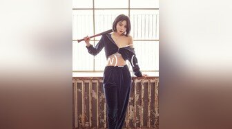 【新片速遞】✨调教二次元coser，用皮鞭抽打黑丝小骚货，主动撅着屁股求操，真的太骚了